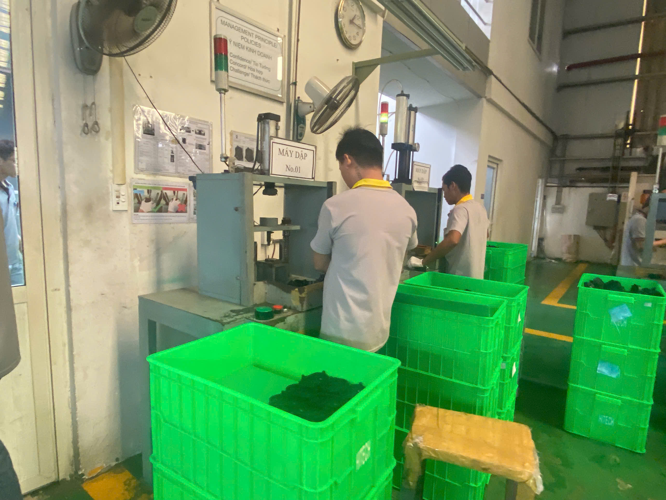 Stamping machine.jpg